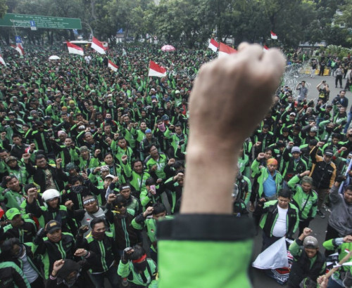 Kita Semua (Bisa Jadi) Prekariat